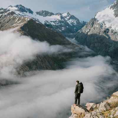 دانلود آهنگ یه زن میجنگه پای آرزوهاش