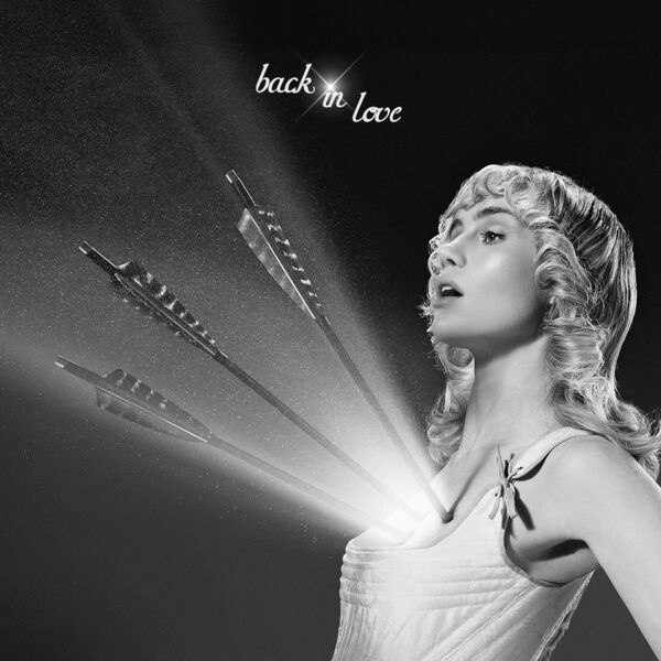 آهنگ Back in Love از Suki Waterhouse