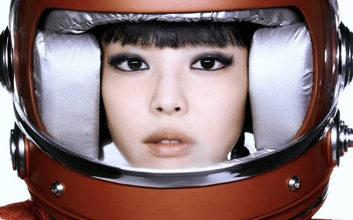 آهنگ HEAVEN از JENNIE